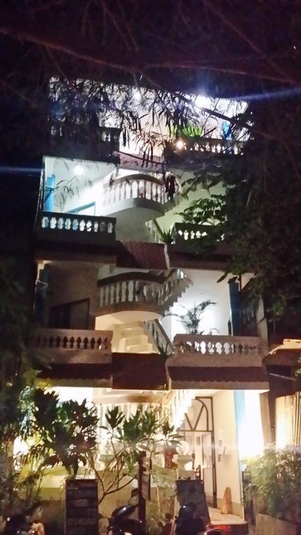 L'Escale Hotell Pondicherry Eksteriør bilde